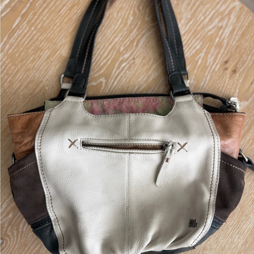 The Sak Cream Leather Shoulder Bag with Brown & Black Panels